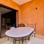 Gueliz Appartement F2 Avec Terrasse Et Piscine