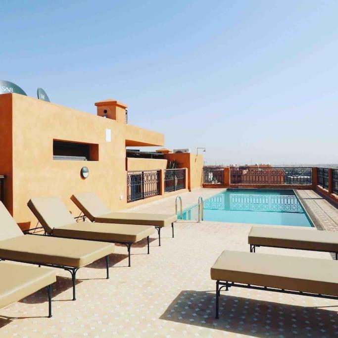 Gueliz F2 Avec Terrasse Et Piscine Appartement *