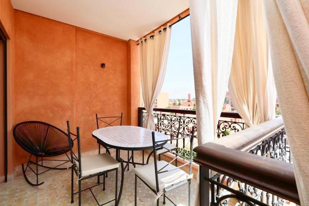 Gueliz F2 Avec Terrasse Et Piscine * Marrakesh